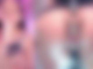Live cam show with AmelieRoux - Strip Mature on live.xbliss.ai