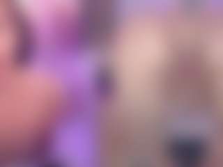 AmelieRoux's Live Sex Cam Show