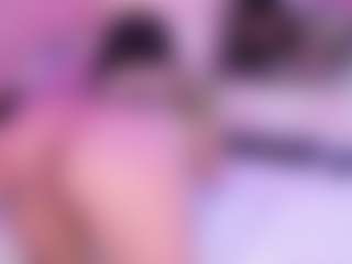 AmelieRoux's Live Sex Cam Show