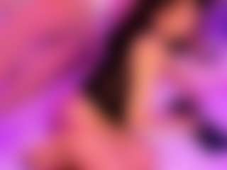 AmelieRoux's Live Sex Cam Show