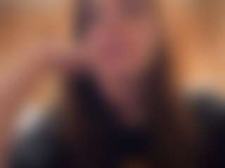 Live cam show with Darleen - Striptease Young Adult on xxxlivecams.org