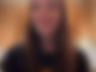 Live cam show with Darleen - Genital Piercings on eurowanks.com