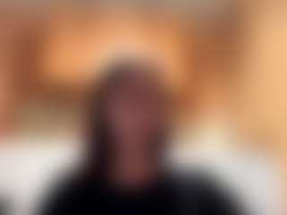 Live cam show with Darleen - New Brown Eyes on Camsoda