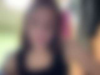 Live cam show with Darleen - Amateur Brown Hair on Camsoda