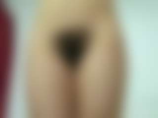 Live cam show with Liv - Nora on xDating