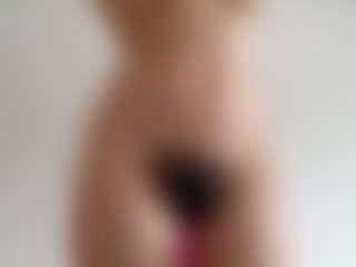 Live cam show with Liv - Nora on Dare Cams