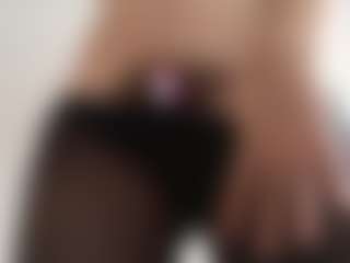 Live cam show with Liv - Hairy Pussy on fapnchat