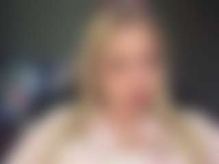Live cam show with Tessa - New Mature on fuck-show.com