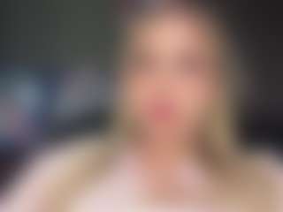 Live cam show with Tessa - New Young Adult on LiveSexCams6