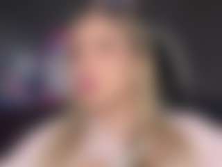 Live cam show with Tessa - New Blowjob on MyBangCams