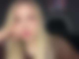 Live cam show with Tessa - Lovense Middle Aged on Milfs Live