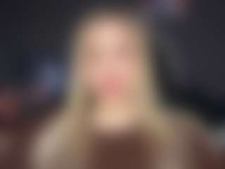 Live cam show with Tessa - Middle Aged on SxyPornLive