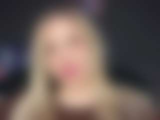 Live cam show with Tessa - Mature Young Adult on live18s.com