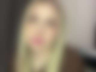 Live cam show with Tessa - New Blowjob on Big Tits