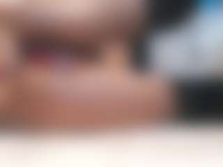 Live cam show with ambraloong - Skinny on Camsoda