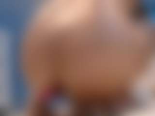 ambraloong's Live Sex Cam Show