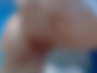 Live cam show with ambraloong - Gagging on madthumbs