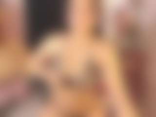 Live cam show with ashleyyart1 - Facial Piercings on instabang
