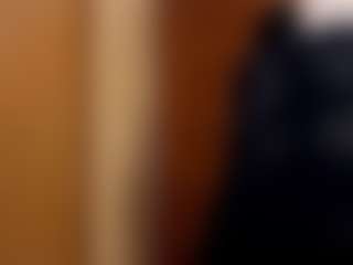 Live cam show with Nikki - New Blowjob on Livezox