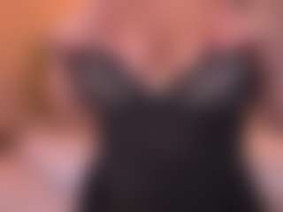 Live cam show with megan-lara - Cum Mature on CamClone