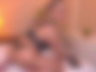 Live cam show with megan-lara - Blonde Hair on live18s.com