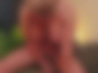 megan-lara's Live Sex Cam Show