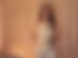 Live cam show with Avrora - New White on Stripli.com | united states