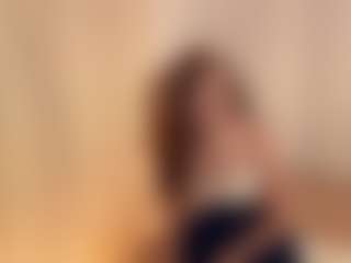 Live cam show with Avrora - Blowjob on Camsoda