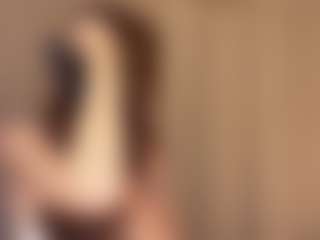 Avrora's Live Sex Cam Show