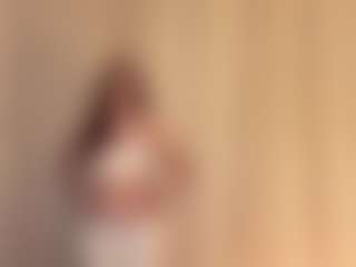 Avrora's Live Sex Cam Show