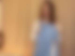 Avrora's Live Sex Cam Show