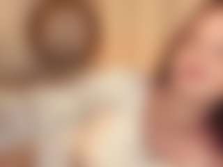 Live cam show with Avrora - New Blowjob on Camsoda