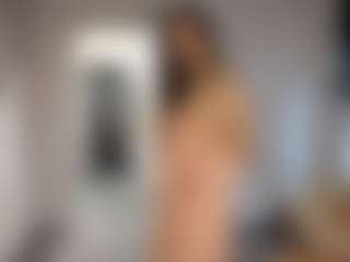 Live cam show with Emily - Bedroom on Camsoda