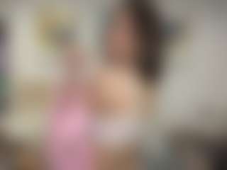 Live cam show with Emily - Bi Sexual on boobsie.com