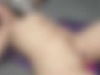 Emily's Live Sex Cam Show