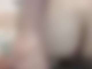 Live cam show with Emily - White Teen (18+) on luckytryst.com | united states