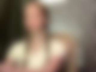 Live cam show with MillaColvert - New Sexwebcam on SmokeAndPoke