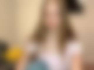 Live cam show with MillaColvert - Roleplay on xDating