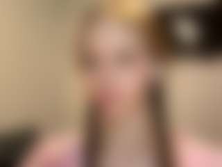 Live cam show with MillaColvert - Small Ass on madthumbs