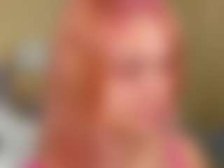 Live-Cam-Show mit Sinti-Phillips - Neon Hair auf Camsoda