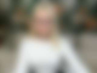 Velvettt-lun's Live Sex Cam Show