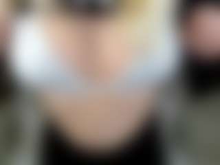 Velvettt-lun's Live Sex Cam Show