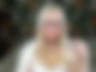 Velvettt-lun's Live Sex Cam Show