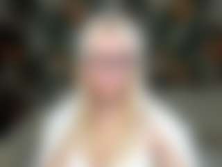 Velvettt-lun's Live Sex Cam Show