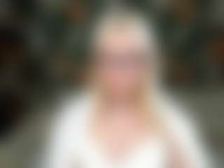 Velvettt-lun's Live Sex Cam Show