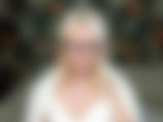 Velvettt-lun's Live Sex Cam Show