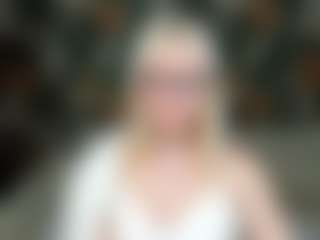 Velvettt-lun's Live Sex Cam Show