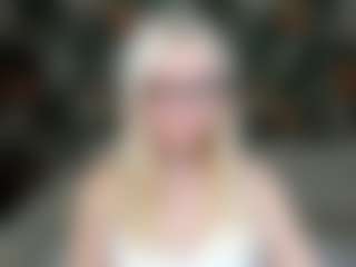 Velvettt-lun's Live Sex Cam Show