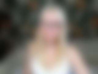 Velvettt-lun's Live Sex Cam Show
