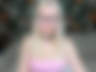 Velvettt-lun's Live Sex Cam Show